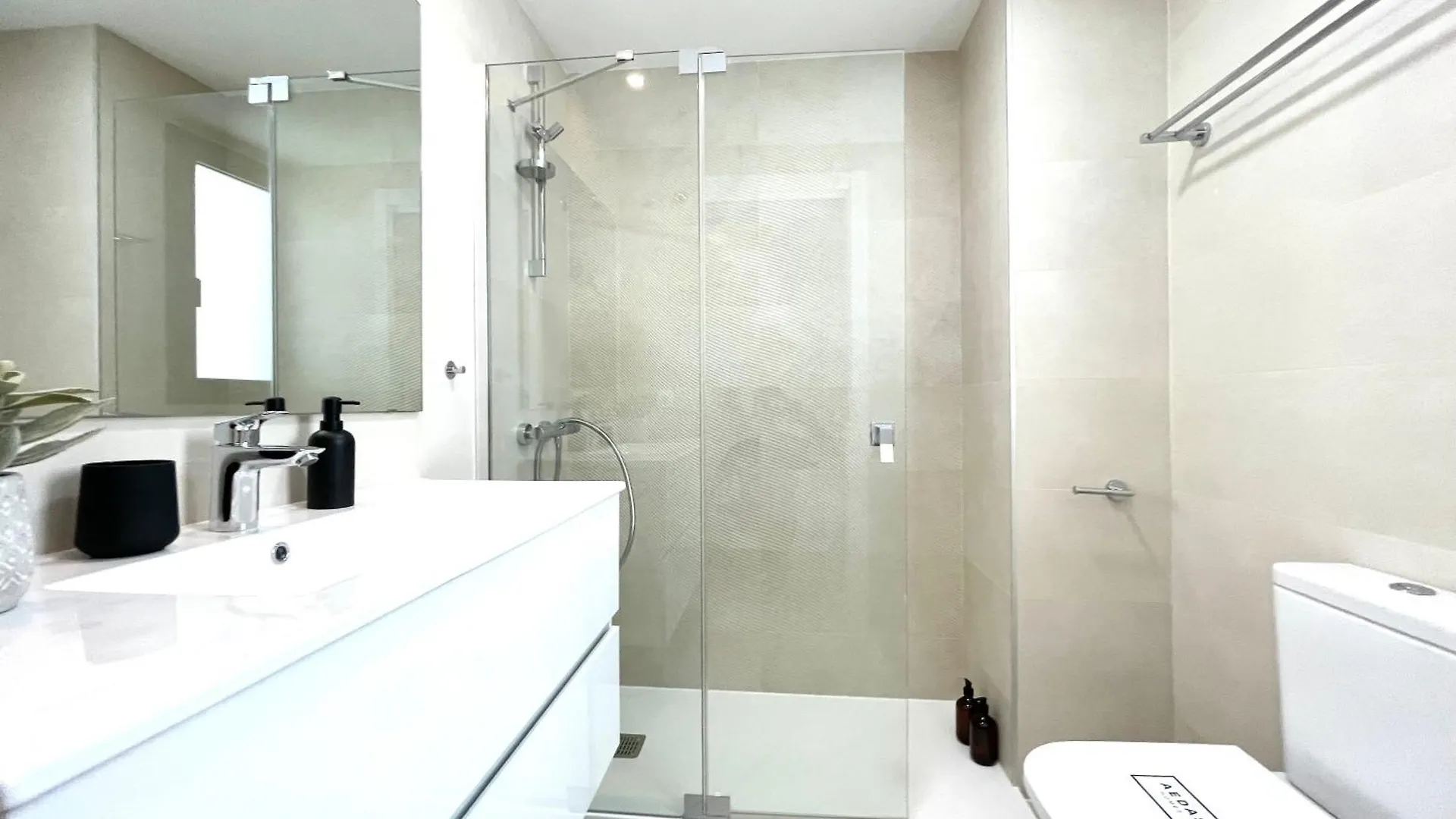 Majestic Apartment By The Beach, Fuengirola Spanje